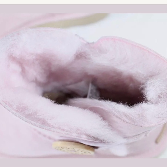 UGG Mini Bailey Button II Boots Seashell Pink - Picture 6 of 8